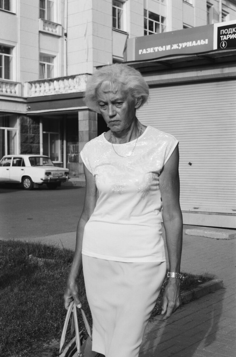 Irena Levental | Lady in White | $400